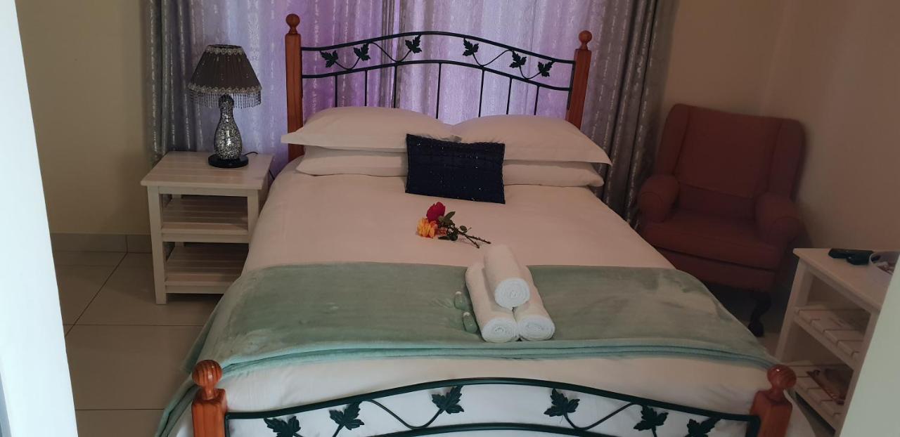 Ebenezer Guesthouse Bluewater Bay Port Elizabeth Exterior foto